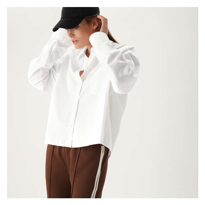Women's Poplin Button-Down Shirt